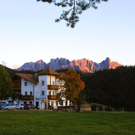 Hotel Landgasthof Laerchenwald Collepietra  Ngoại thất bức ảnh