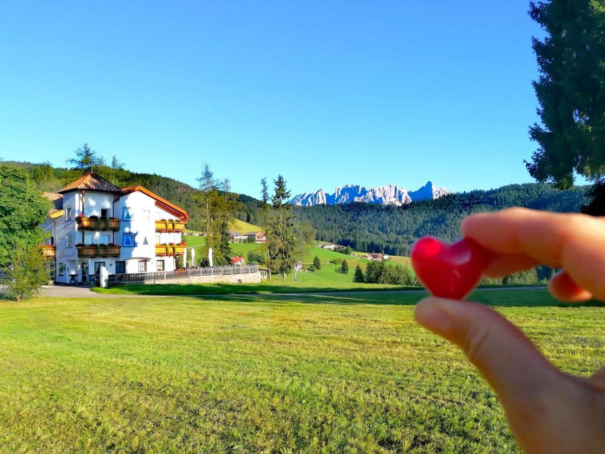Hotel Landgasthof Laerchenwald Collepietra  Ngoại thất bức ảnh